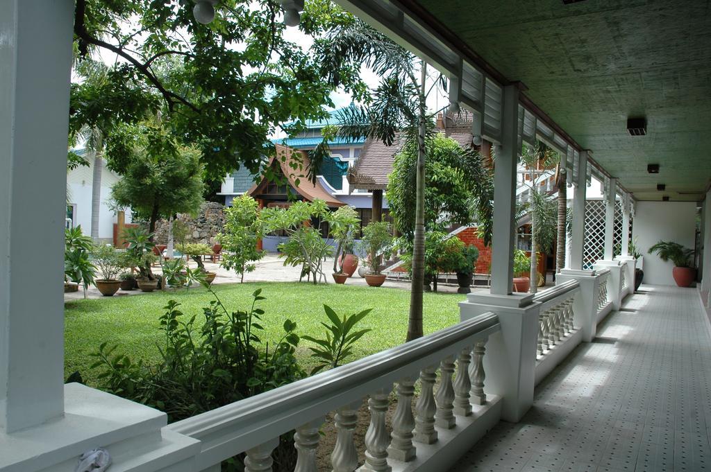 Emerald Land Hotel Мандалай Экстерьер фото