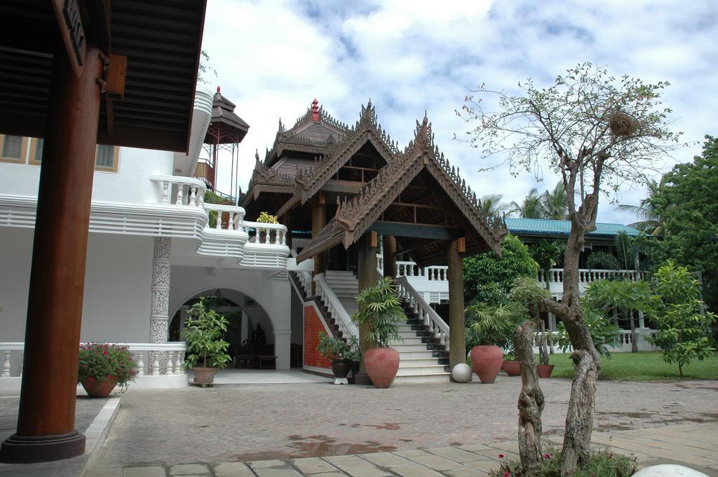 Emerald Land Hotel Мандалай Экстерьер фото